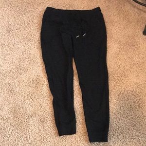 Zyia black unwind joggers size large
